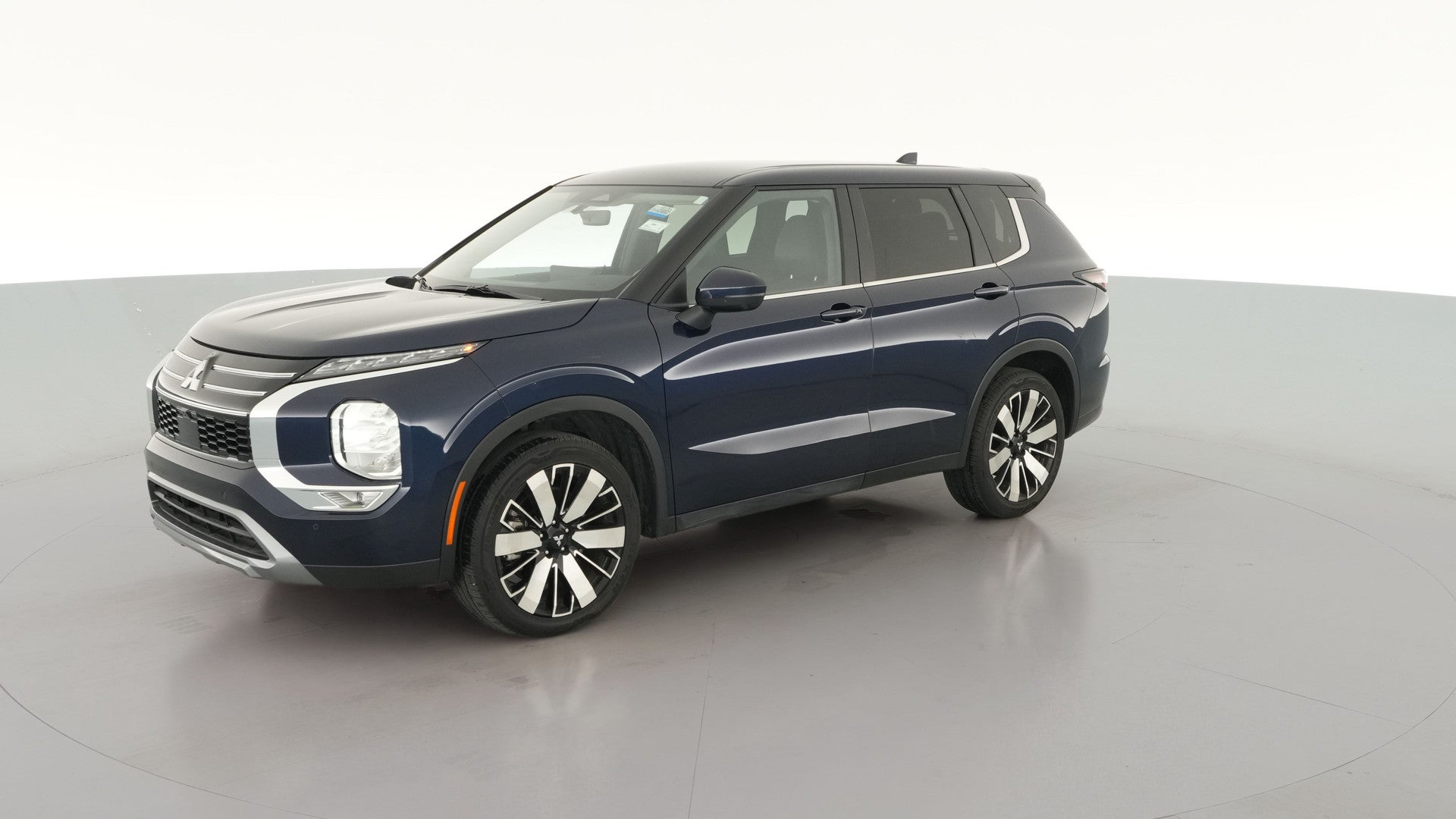 2025 Mitsubishi Outlander vehicle photo