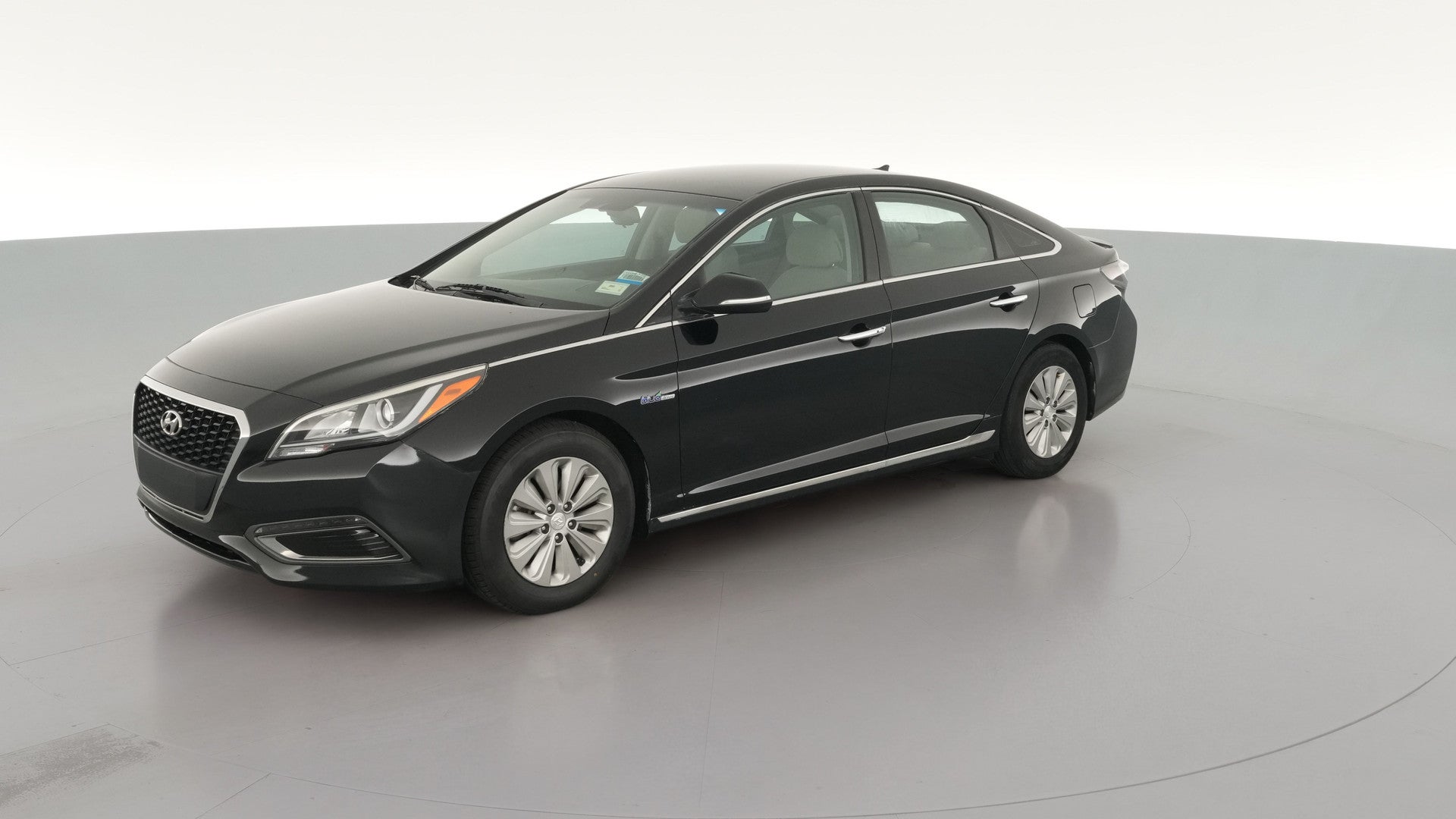 2017 Hyundai Sonata Hybrid vehicle photo
