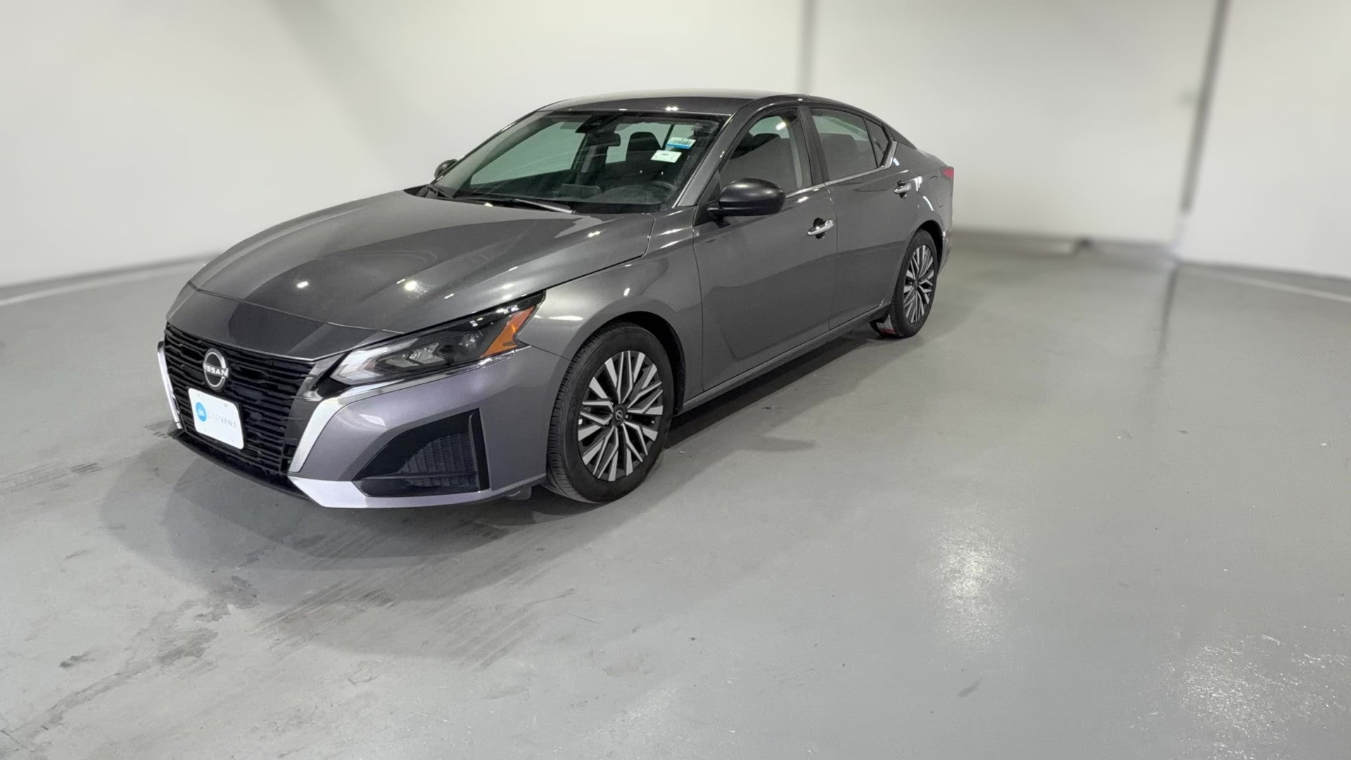 2025 Nissan Altima vehicle photo
