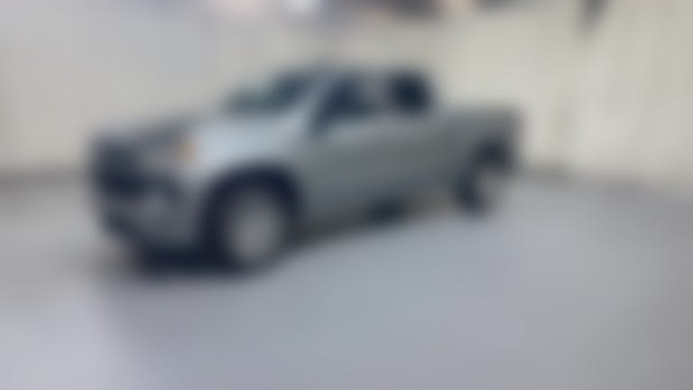 2023 Chevrolet Silverado 1500 Crew Cab vehicle photo