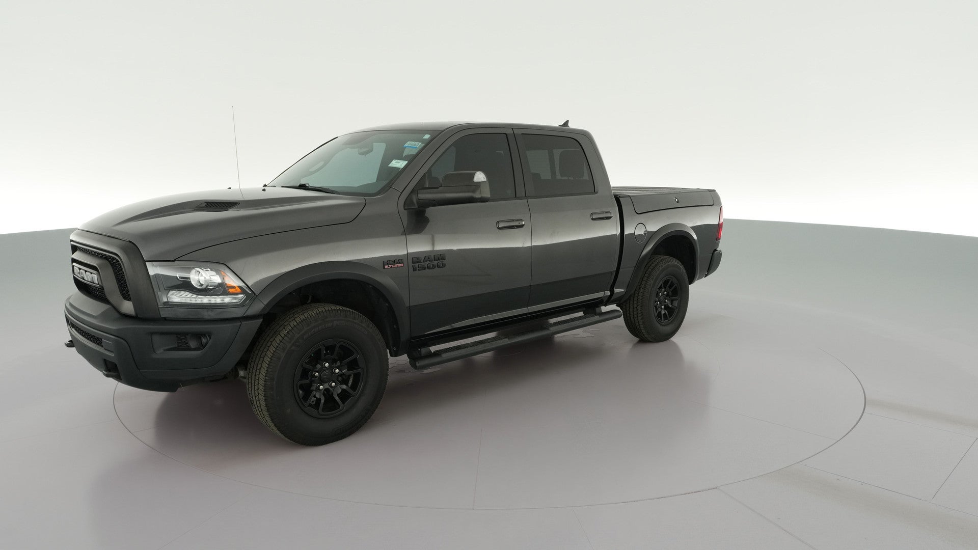 2018 Ram 1500 Crew Cab vehicle photo