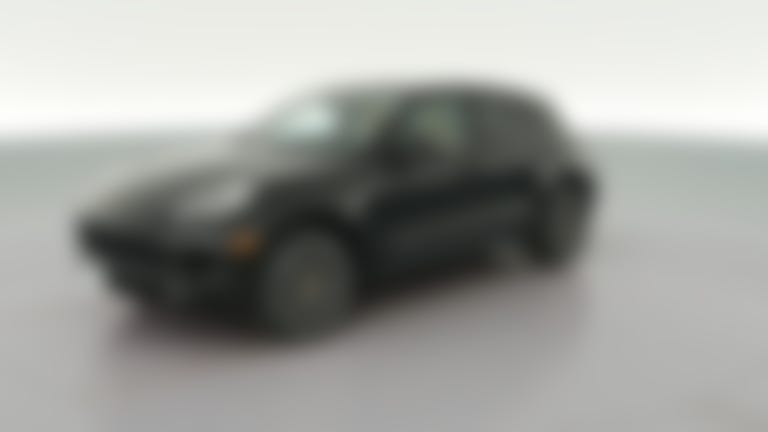 2018 Porsche Macan vehicle photo