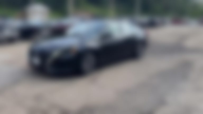 2025 Nissan Altima vehicle photo