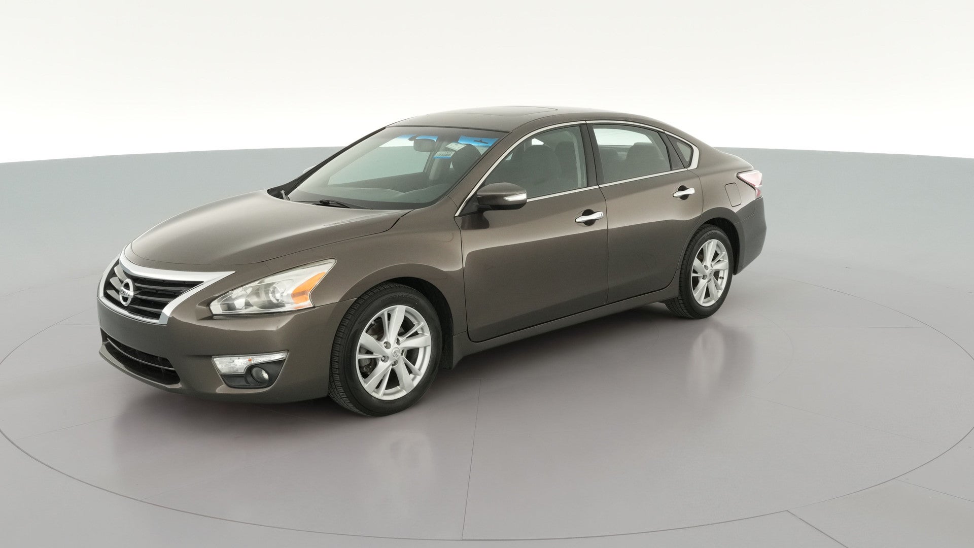 2014 Nissan Altima vehicle photo