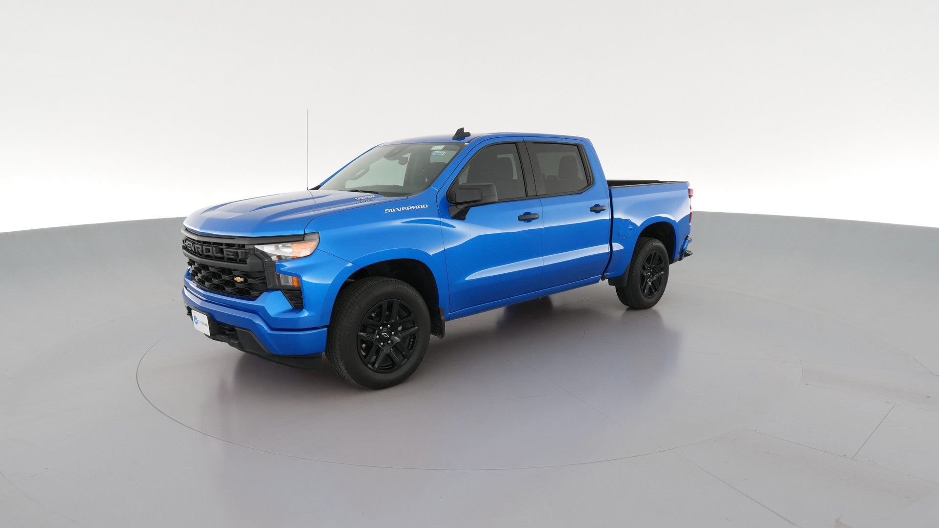 2025 Chevrolet Silverado 1500 Crew Cab vehicle photo