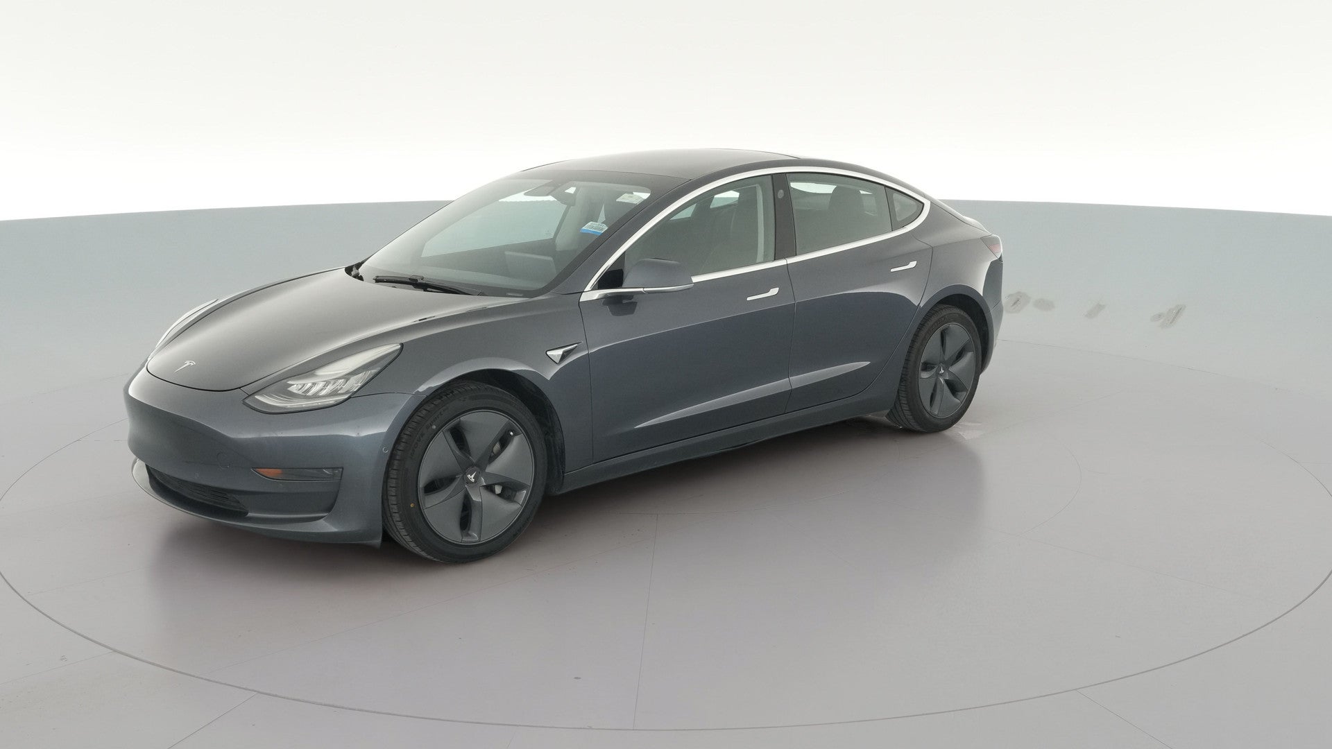 2019 Tesla Model 3 vehicle photo
