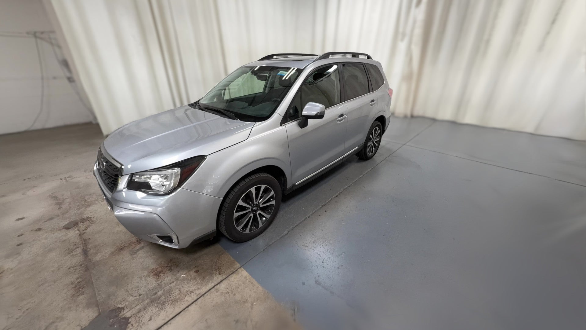 2017 Subaru Forester vehicle photo