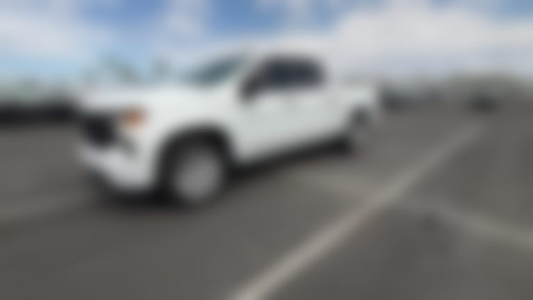 2022 Chevrolet Silverado 1500 Crew Cab vehicle photo