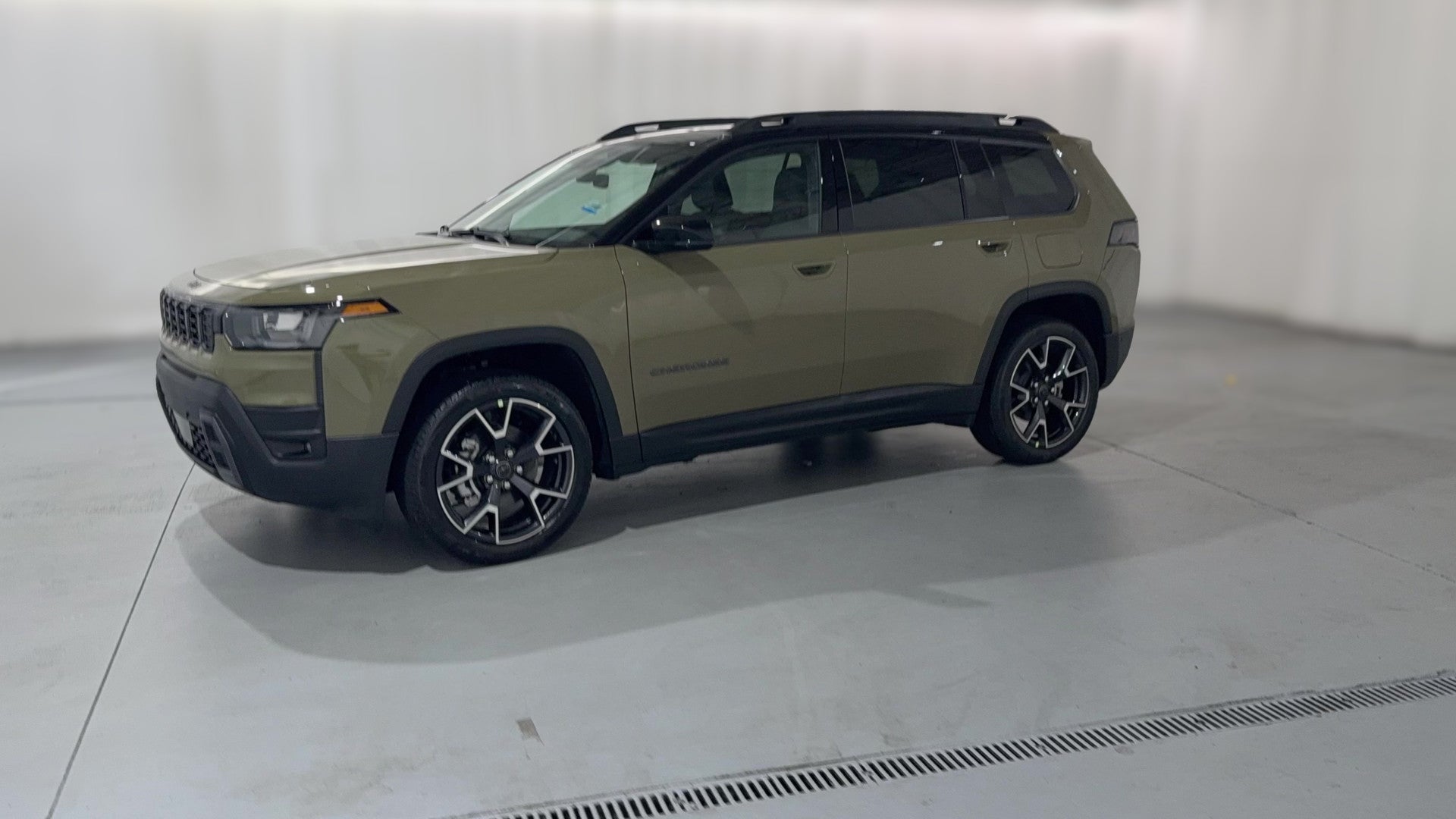 2026 Jeep Cherokee vehicle photo