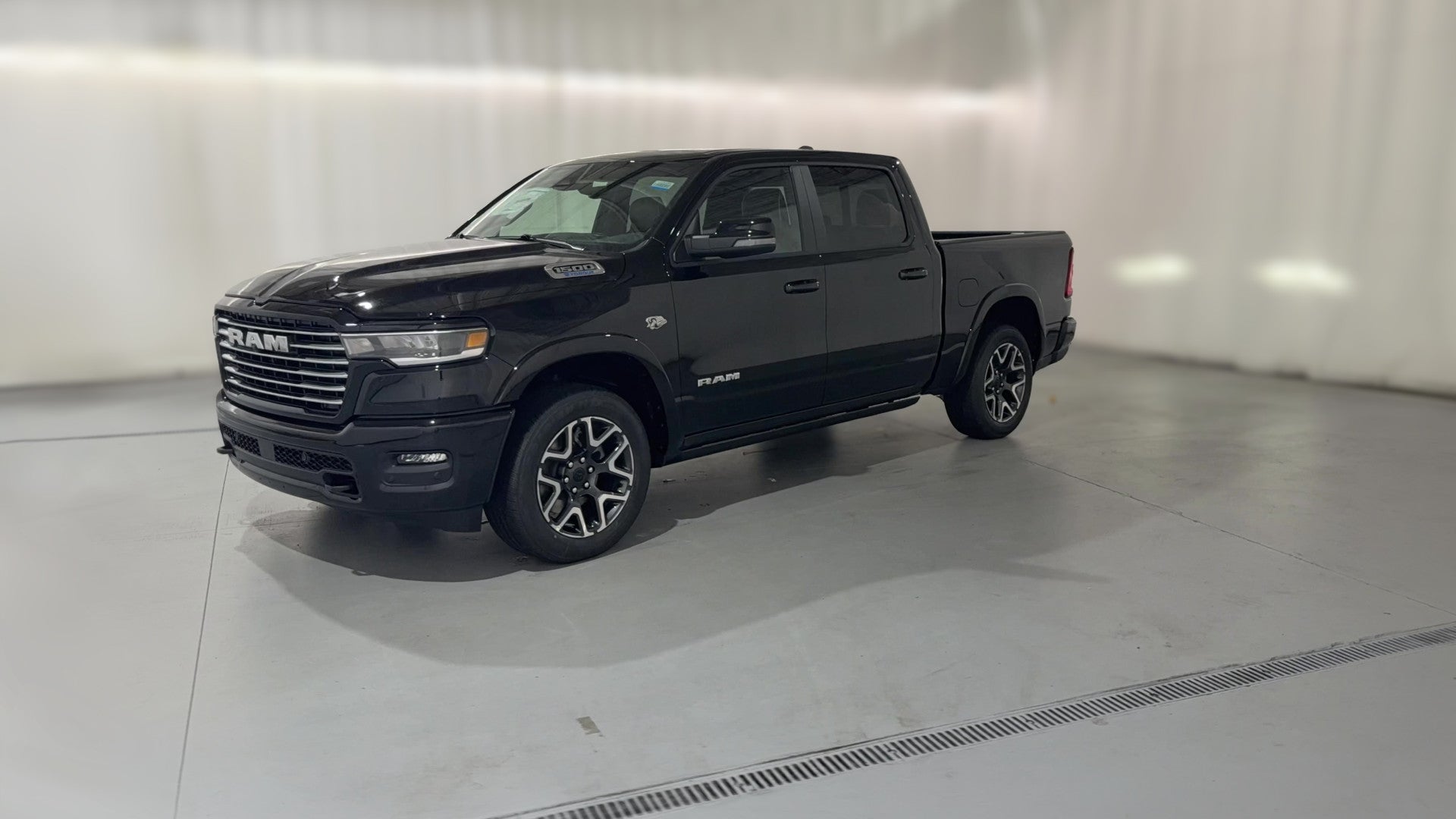 2026 Ram 1500 Crew Cab vehicle photo