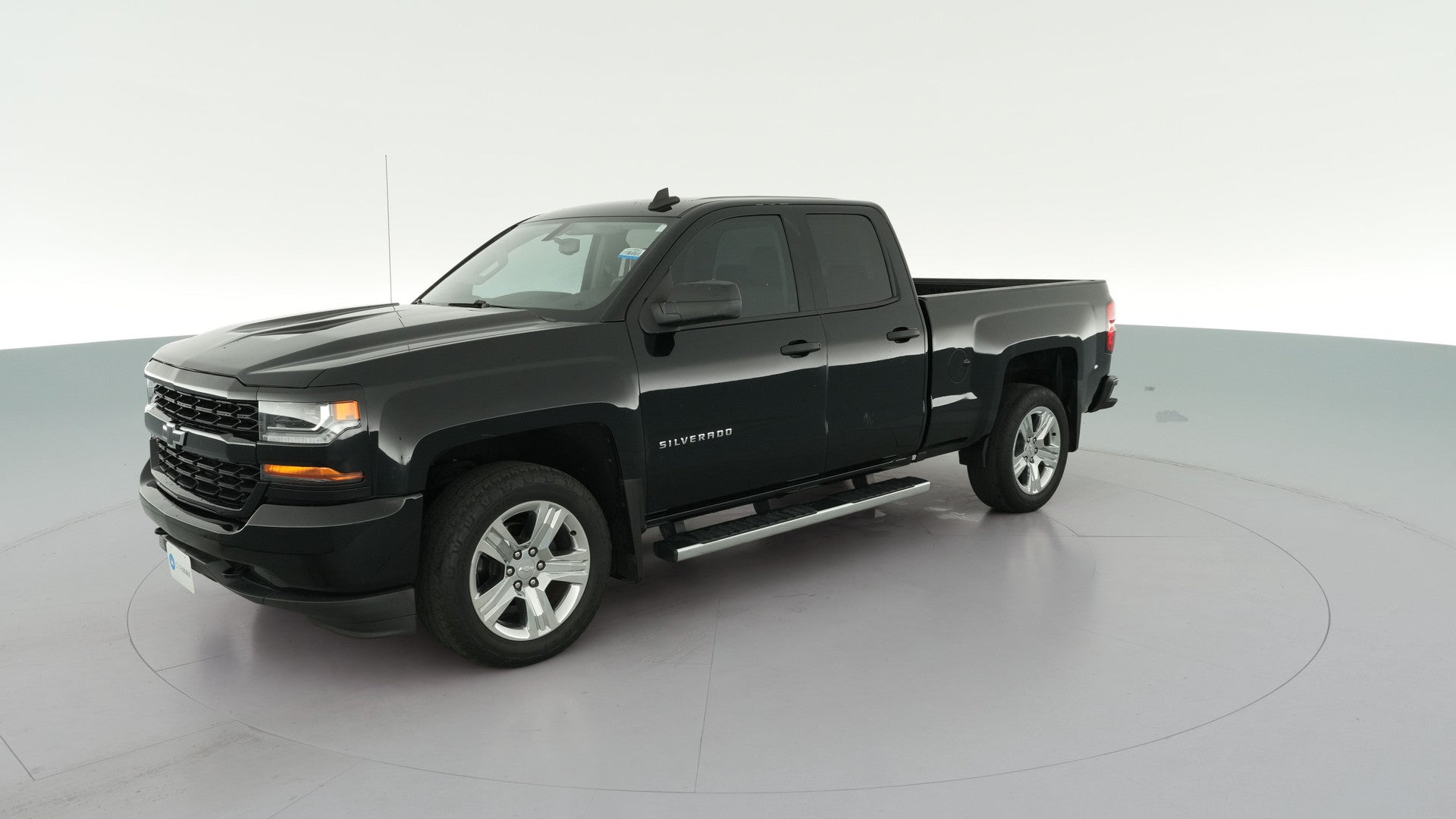 2019 Chevrolet Silverado 1500 LD Double Cab vehicle photo