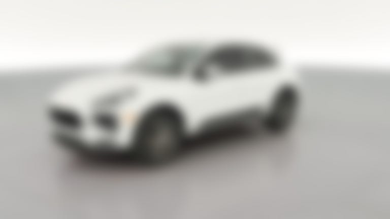 2021 Porsche Macan vehicle photo