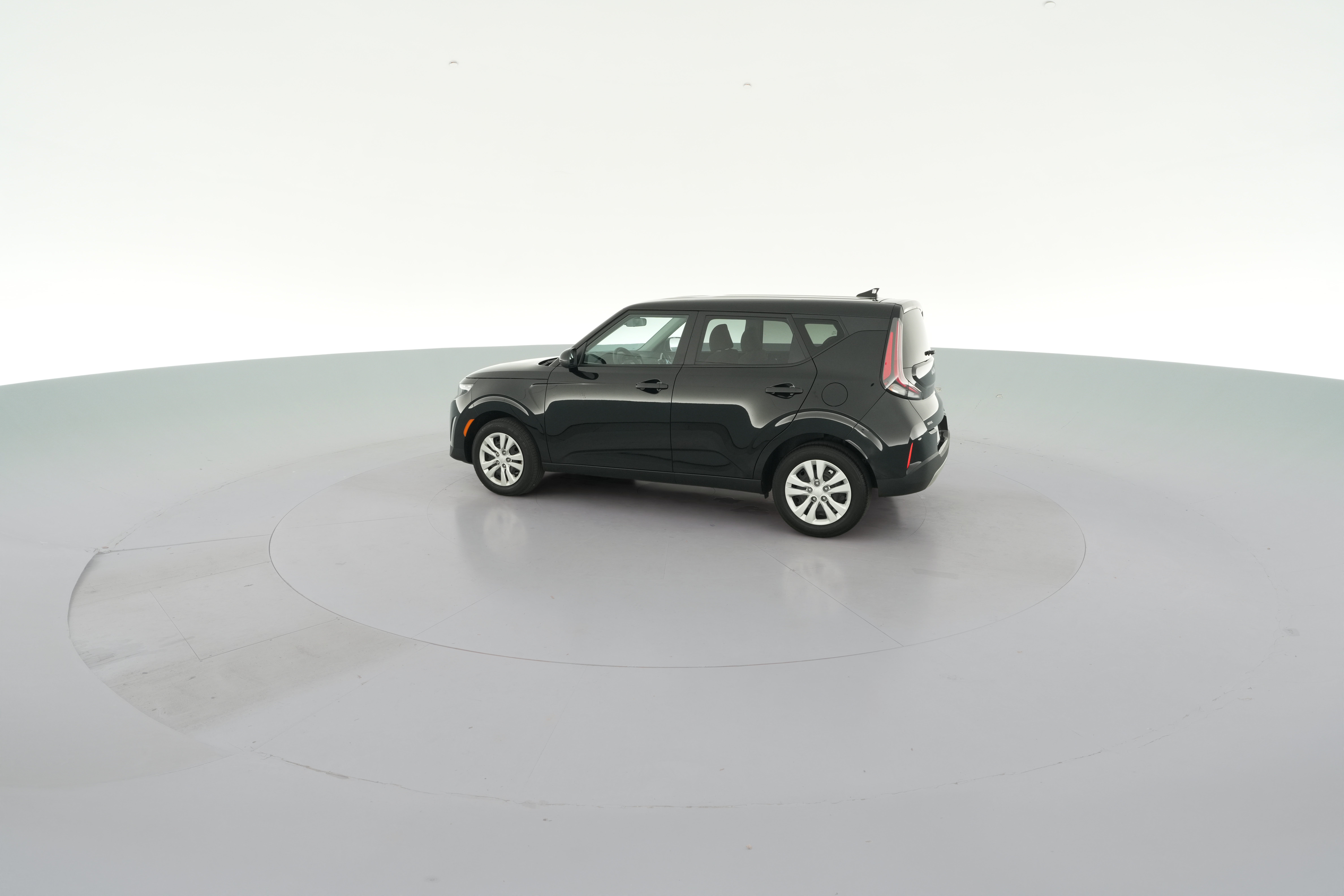2025 Kia Soul LX - Photo 24