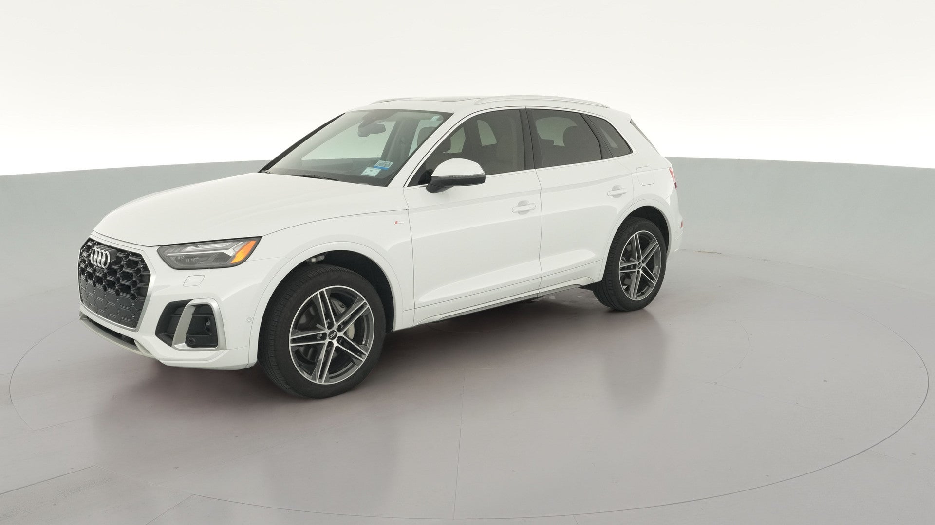 2024 Audi Q5 vehicle photo