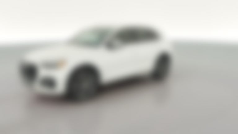 2024 Audi Q5 vehicle photo