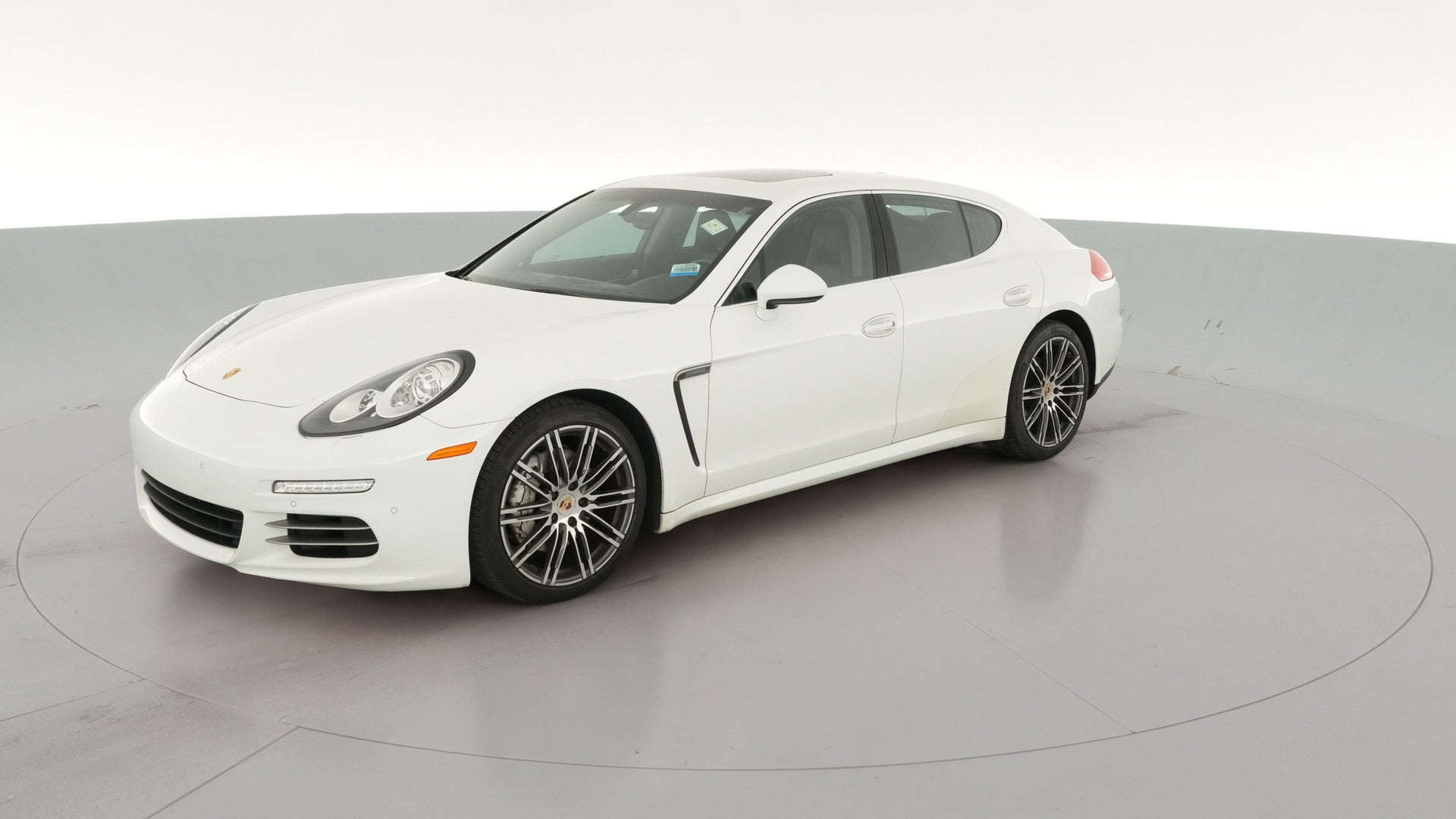 2014 Porsche Panamera vehicle photo