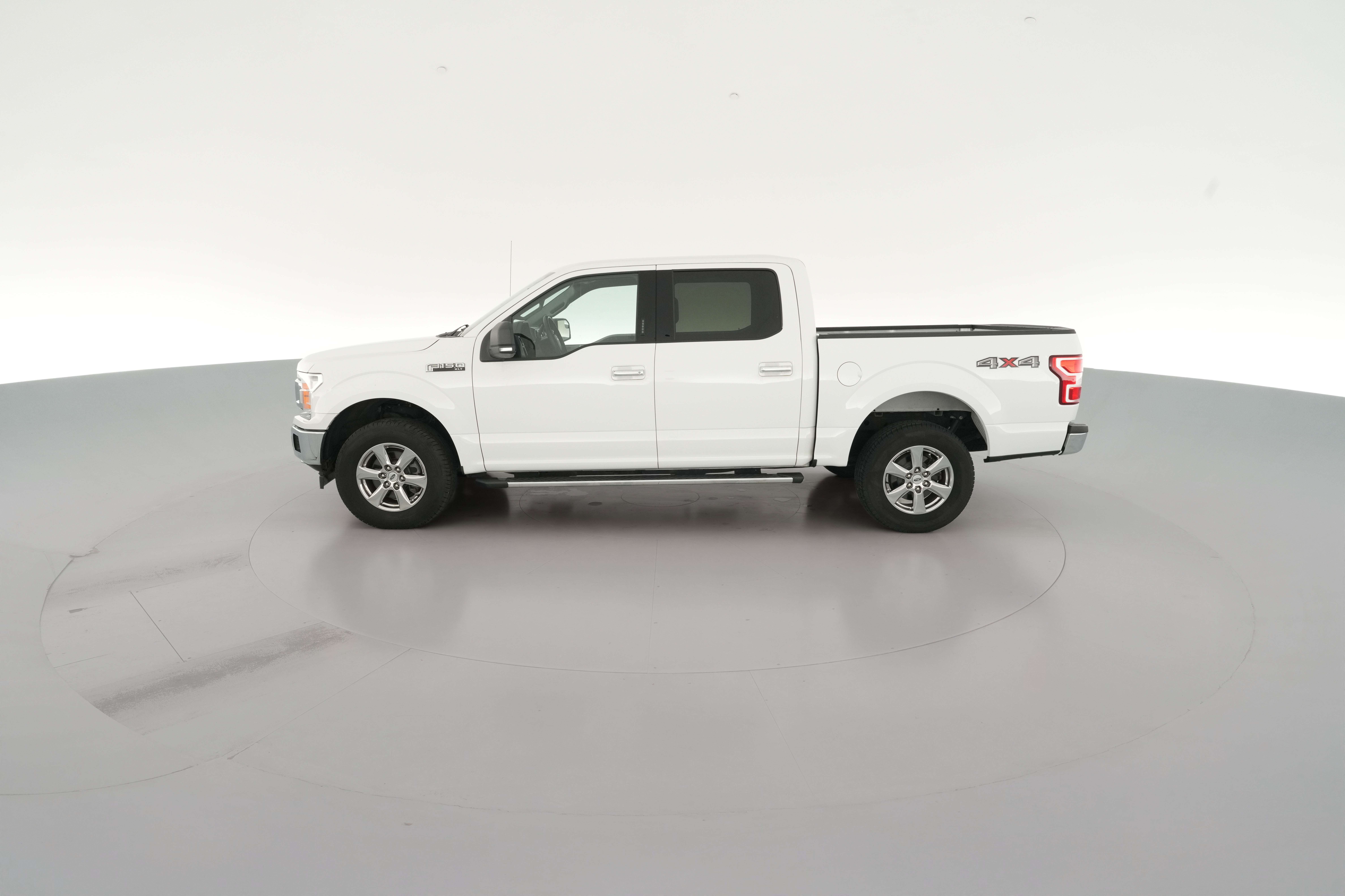 2019 Ford F-150 XLT - Photo 25