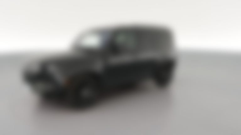 2021 Land Rover Defender 110 vehicle photo