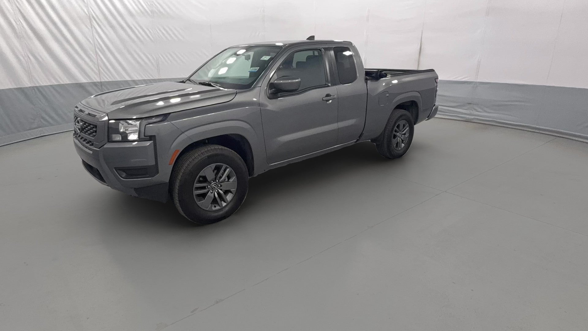 2025 Nissan Frontier King Cab vehicle photo