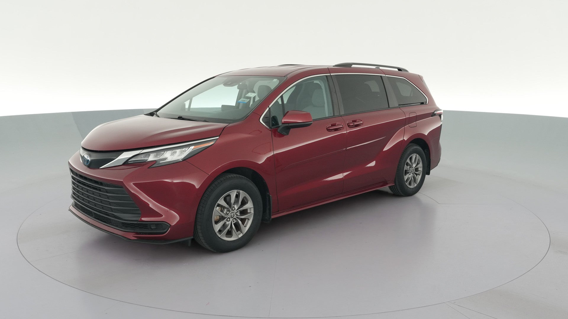 2023 Toyota Sienna vehicle photo