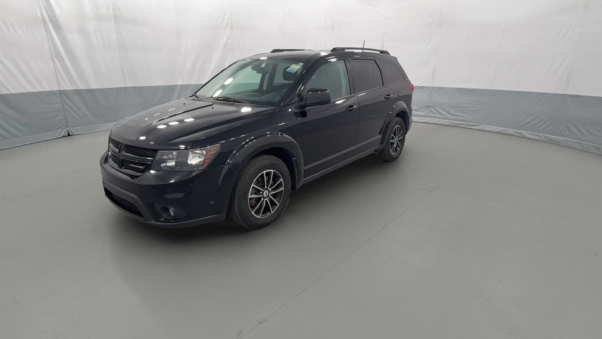 2019 Dodge Journey vehicle photo