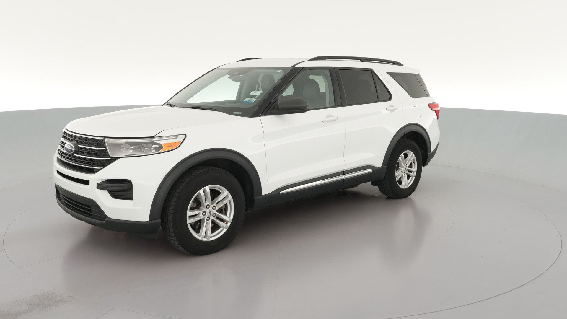 2020 Ford Explorer vehicle photo