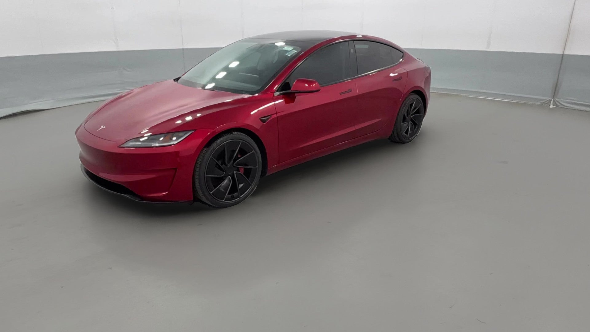 2024 Tesla Model 3 vehicle photo