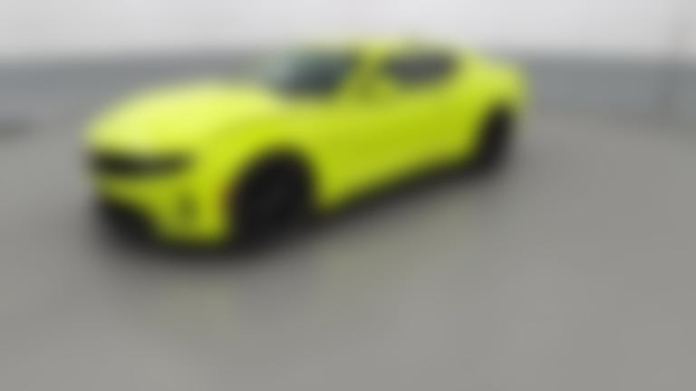 2019 Chevrolet Camaro vehicle photo