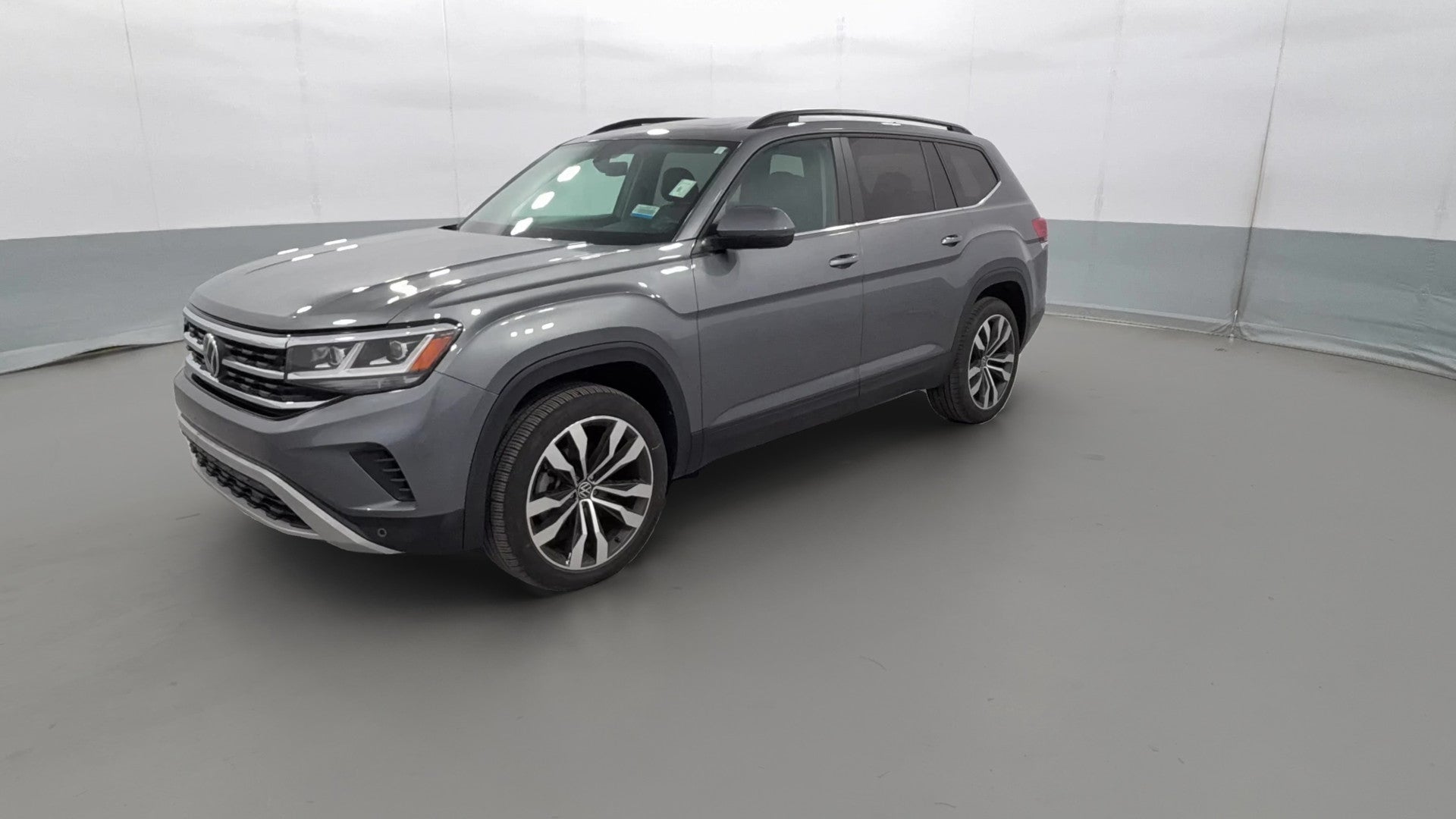 2022 Volkswagen Atlas vehicle photo