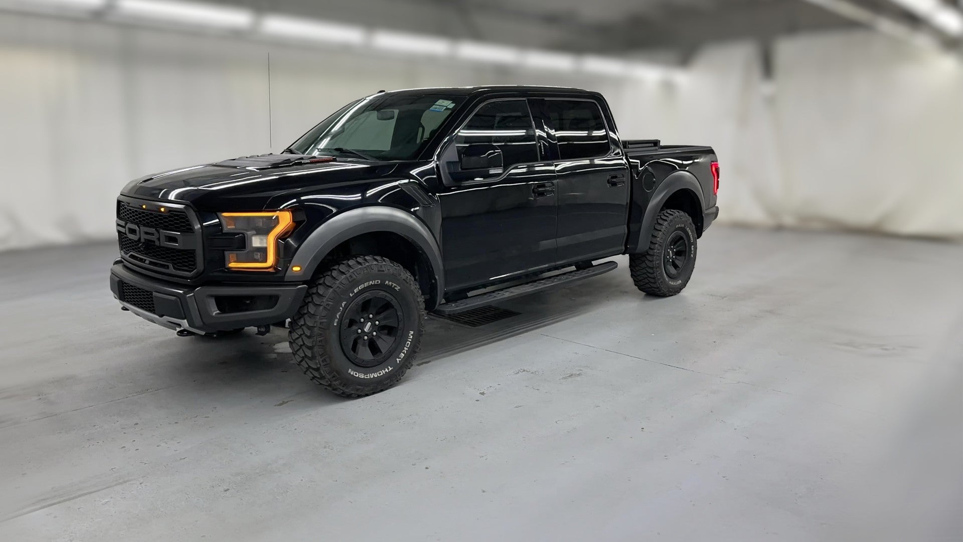 2017 Ford F150 SuperCrew Cab vehicle photo
