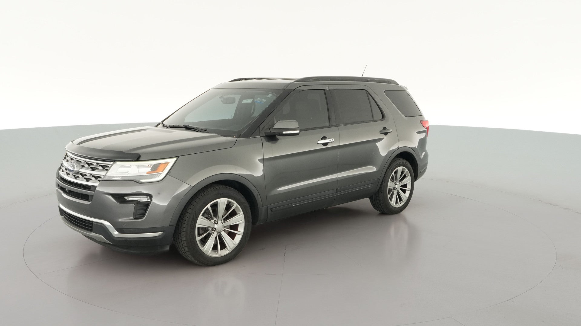 2018 Ford Explorer vehicle photo