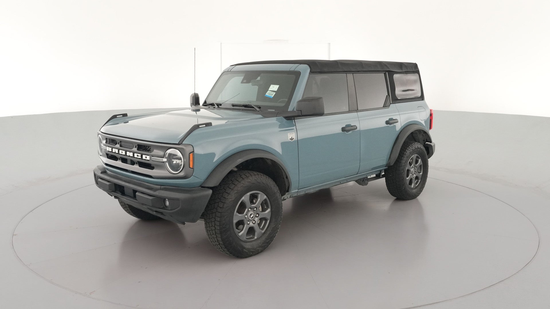 2021 Ford Bronco vehicle photo