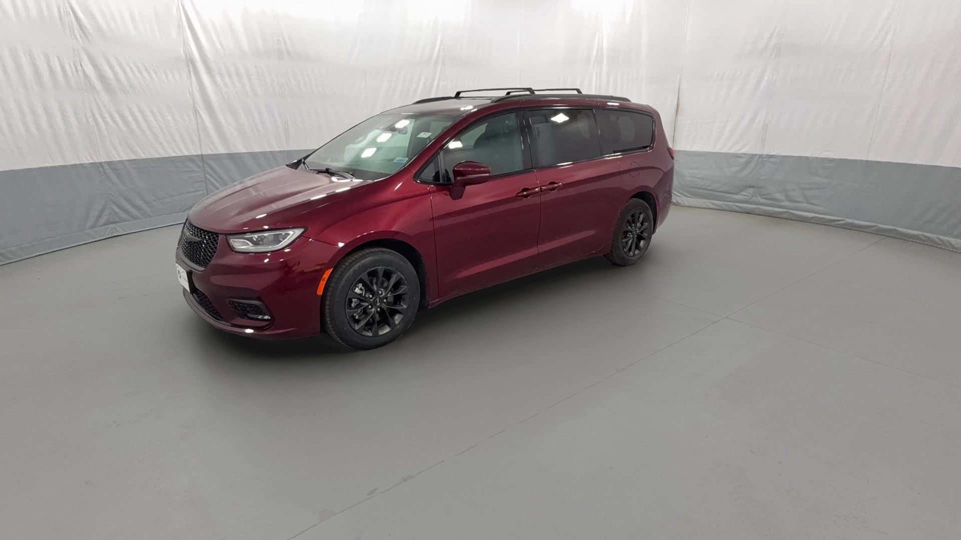 2021 Chrysler Pacifica vehicle photo