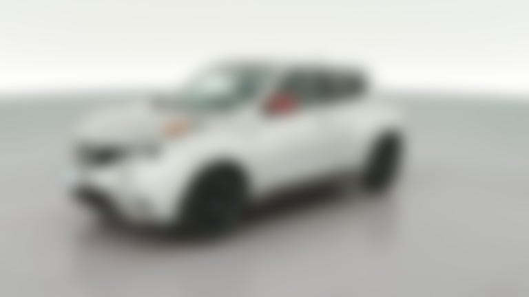 2015 Nissan JUKE vehicle photo