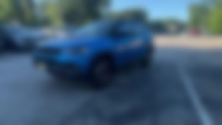 2025 Jeep Compass vehicle photo