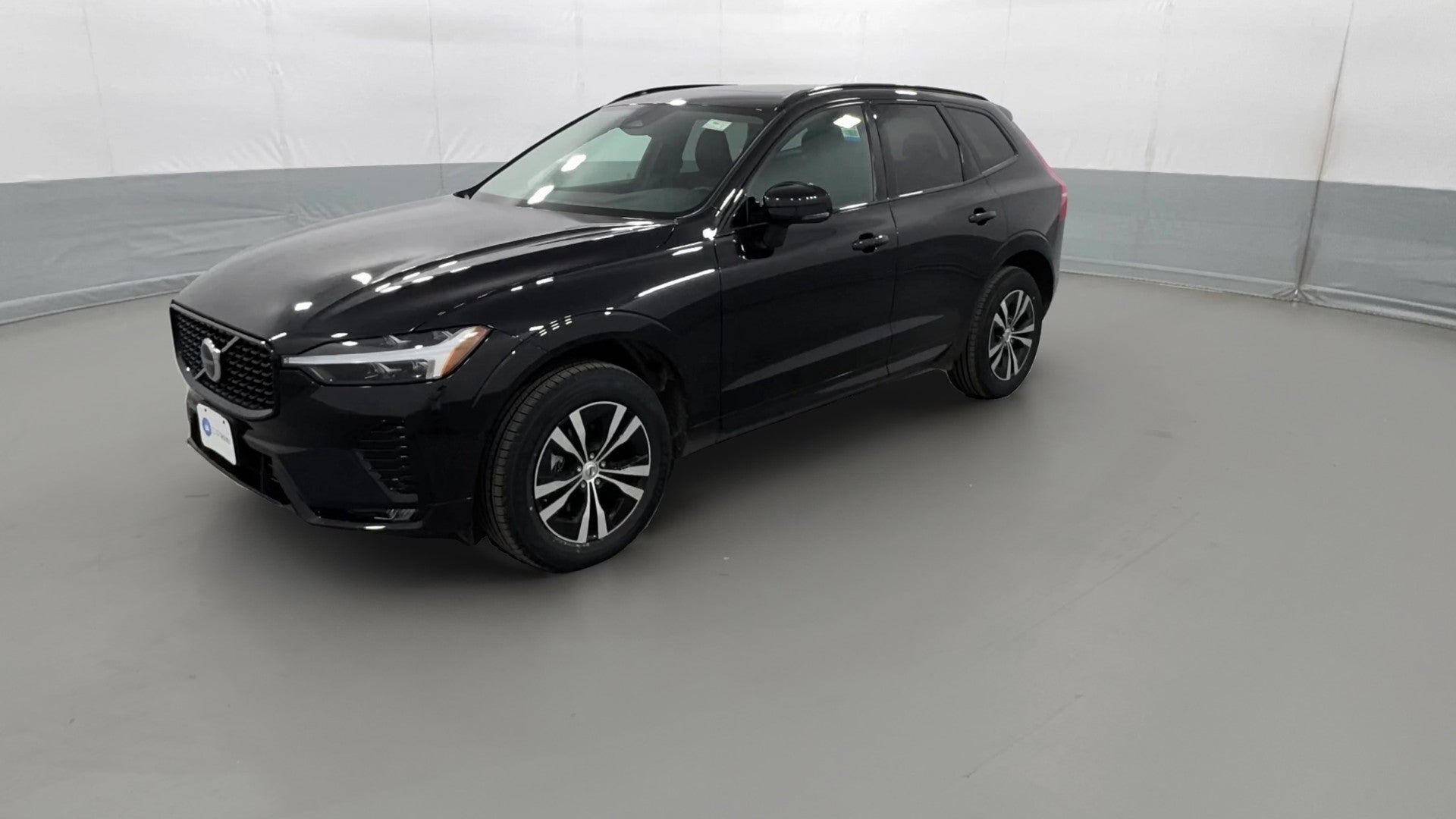 2025 Volvo XC60 vehicle photo
