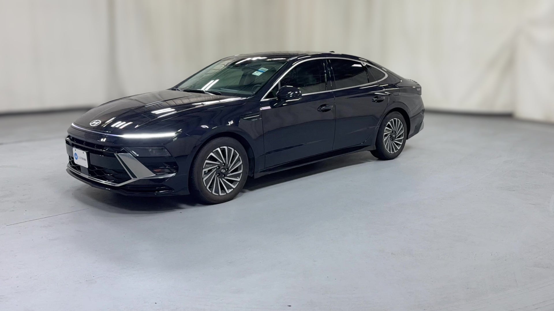 2024 Hyundai Sonata Hybrid vehicle photo