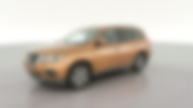 2017 Nissan Pathfinder vehicle photo