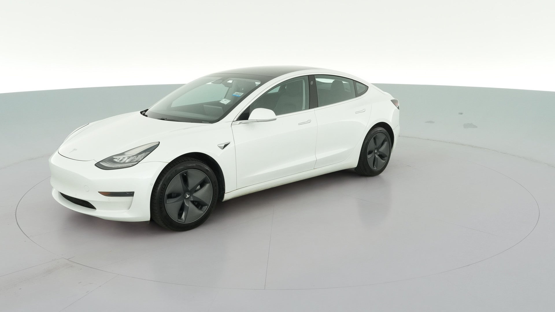 2020 Tesla Model 3 vehicle photo