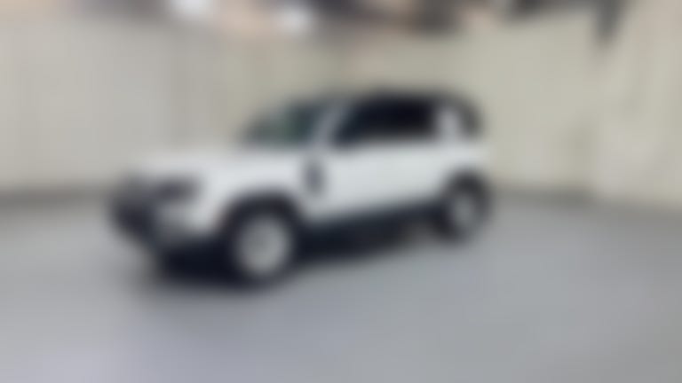 2021 Land Rover Defender 110 vehicle photo