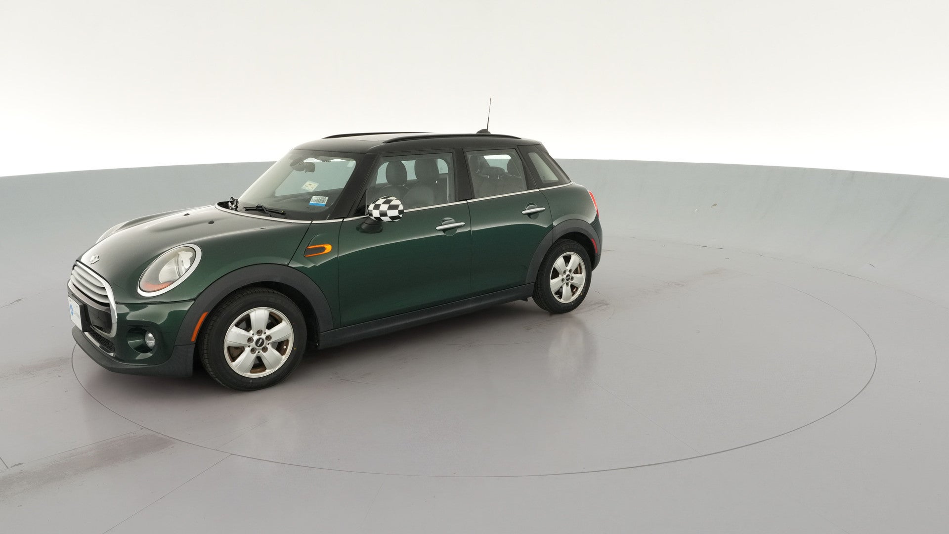 2015 MINI Hardtop 4 Door vehicle photo
