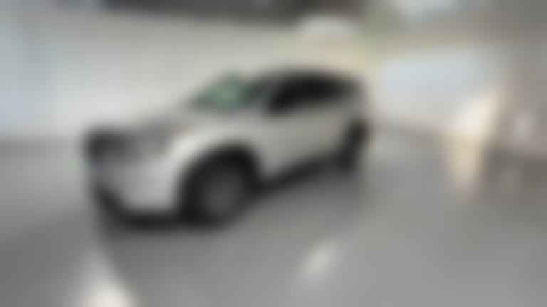 2025 Nissan Pathfinder vehicle photo
