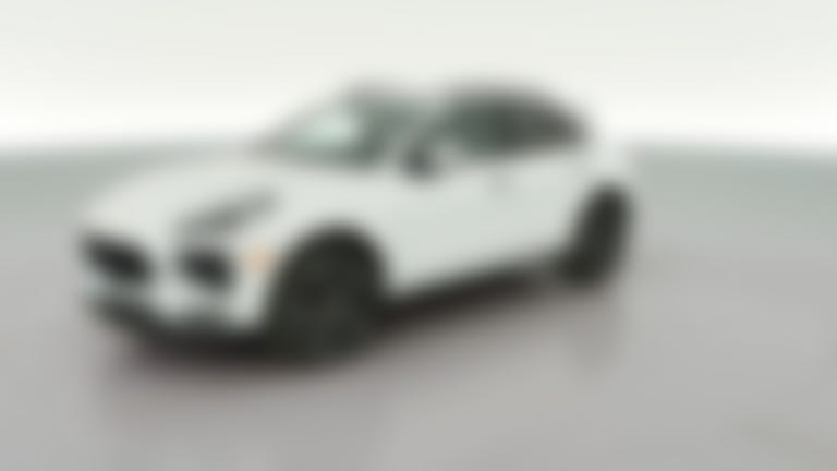 2021 Porsche Macan vehicle photo
