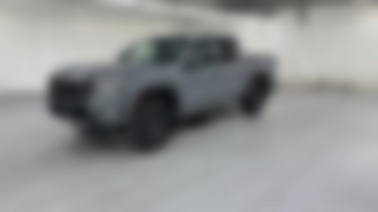 2025 Nissan Frontier Crew Cab vehicle photo