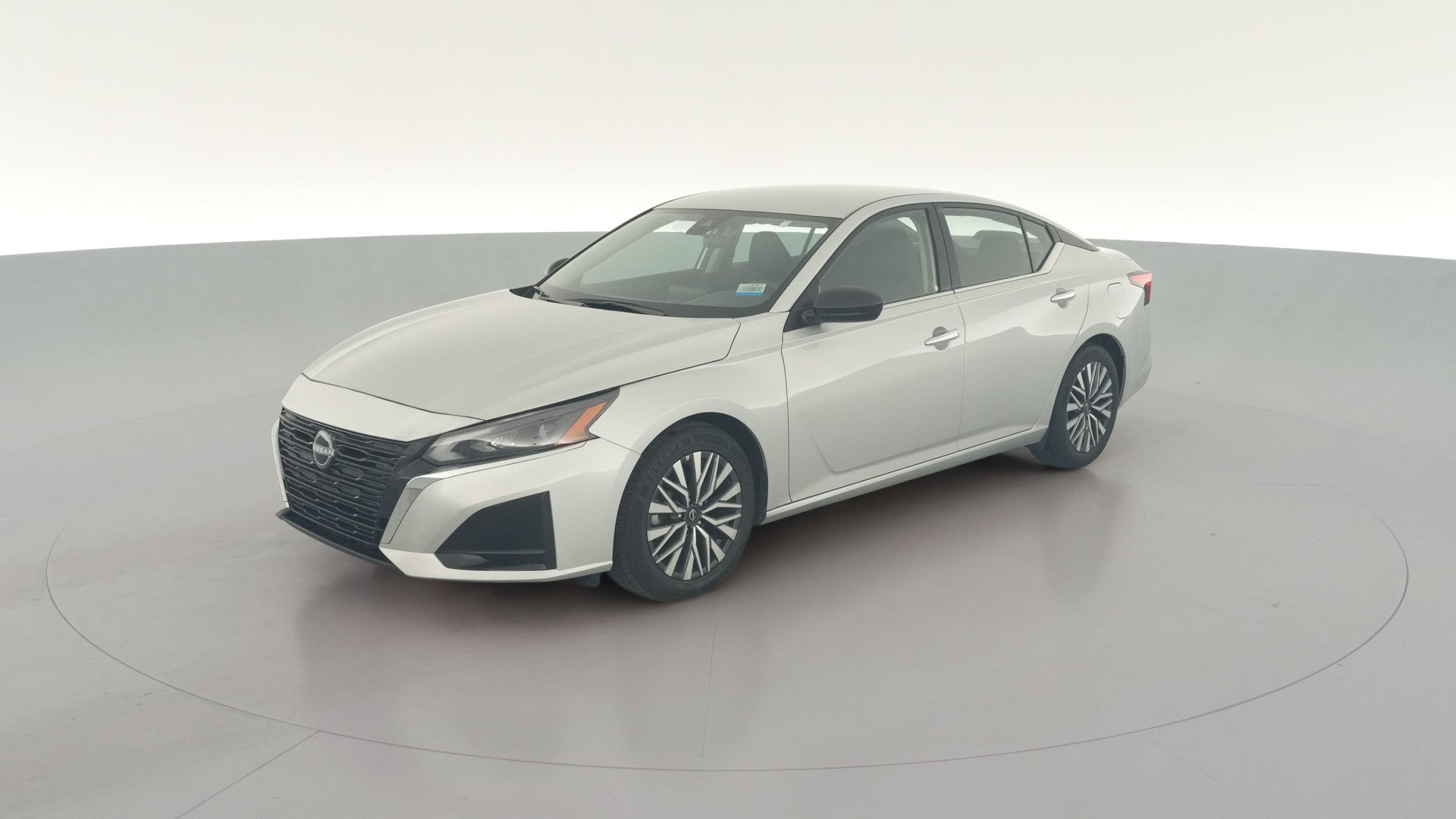 2024 Nissan Altima vehicle photo