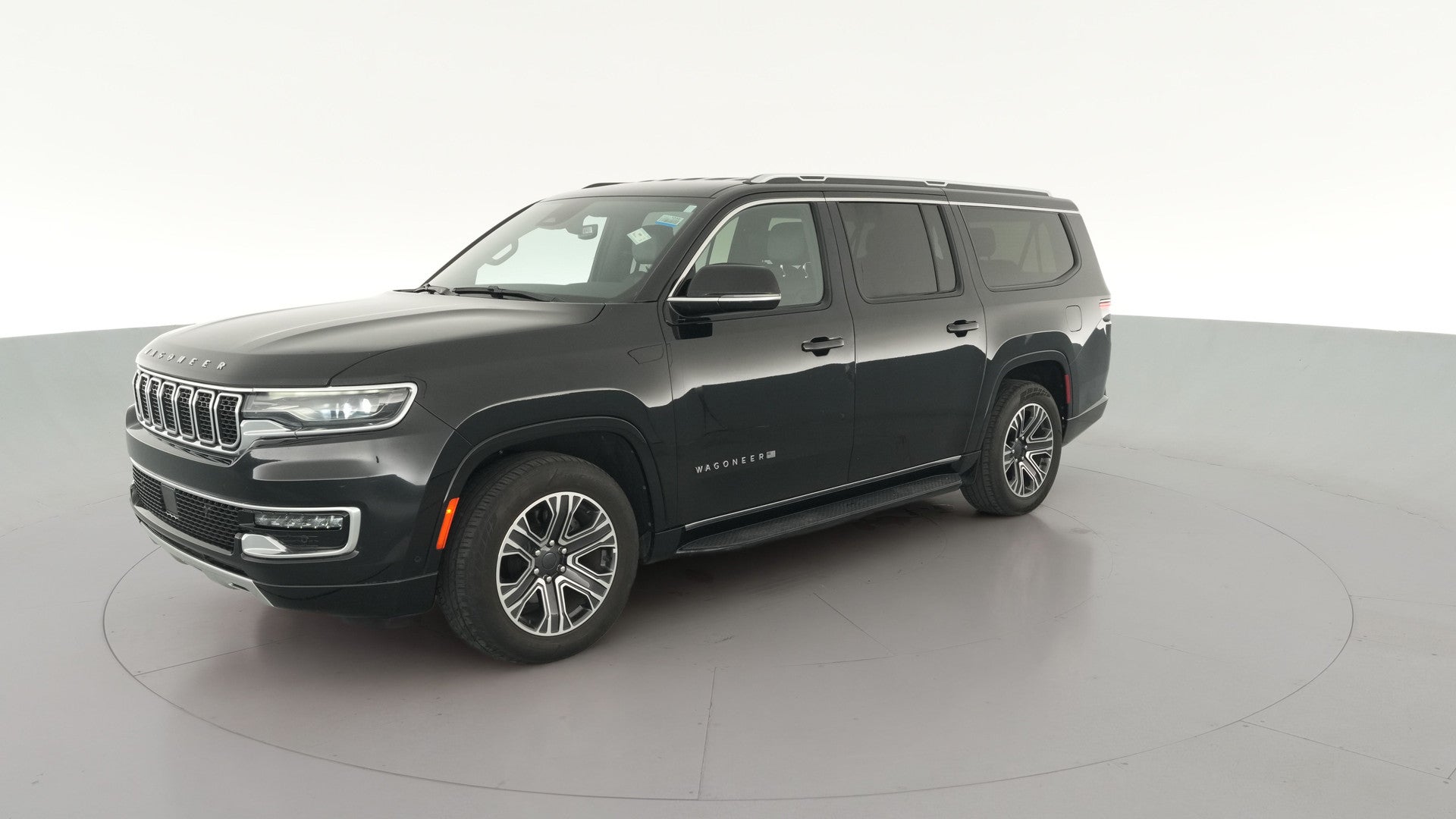 2023 Jeep Wagoneer L vehicle photo