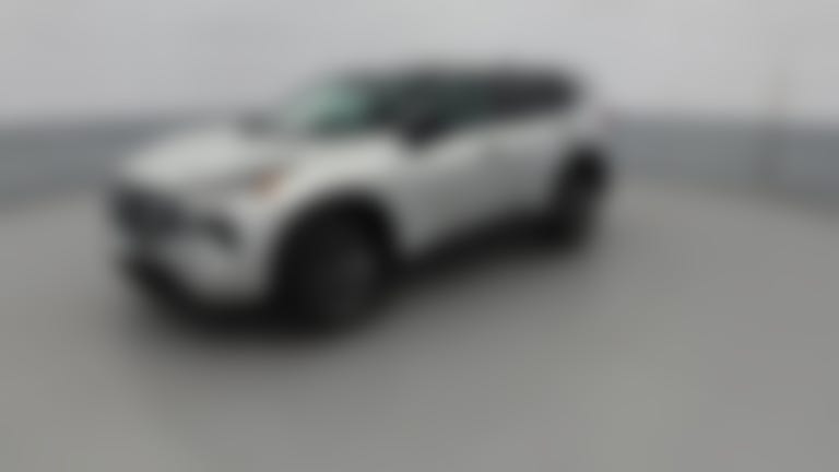 2024 Nissan Rogue vehicle photo