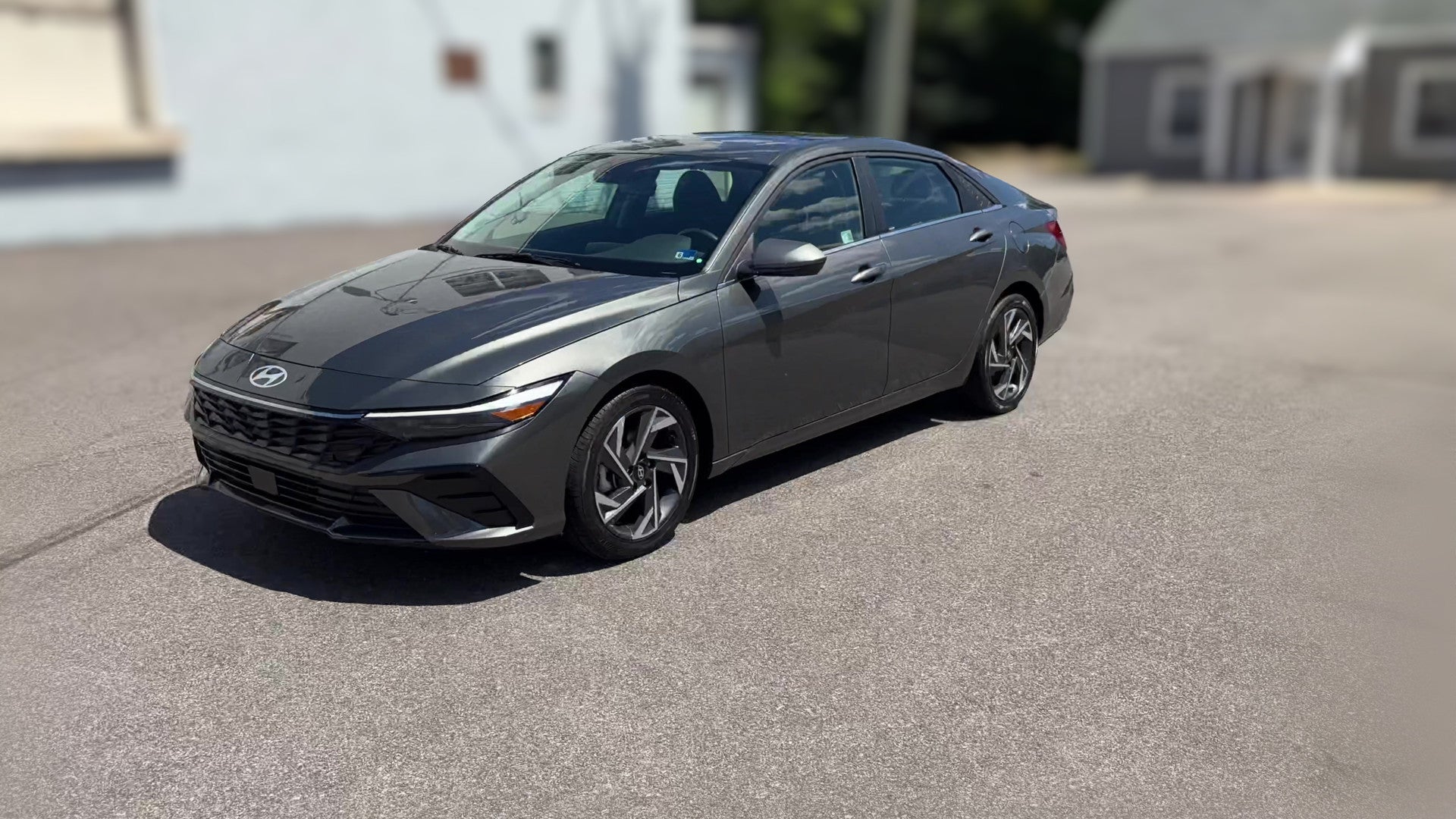2025 Hyundai Elantra vehicle photo