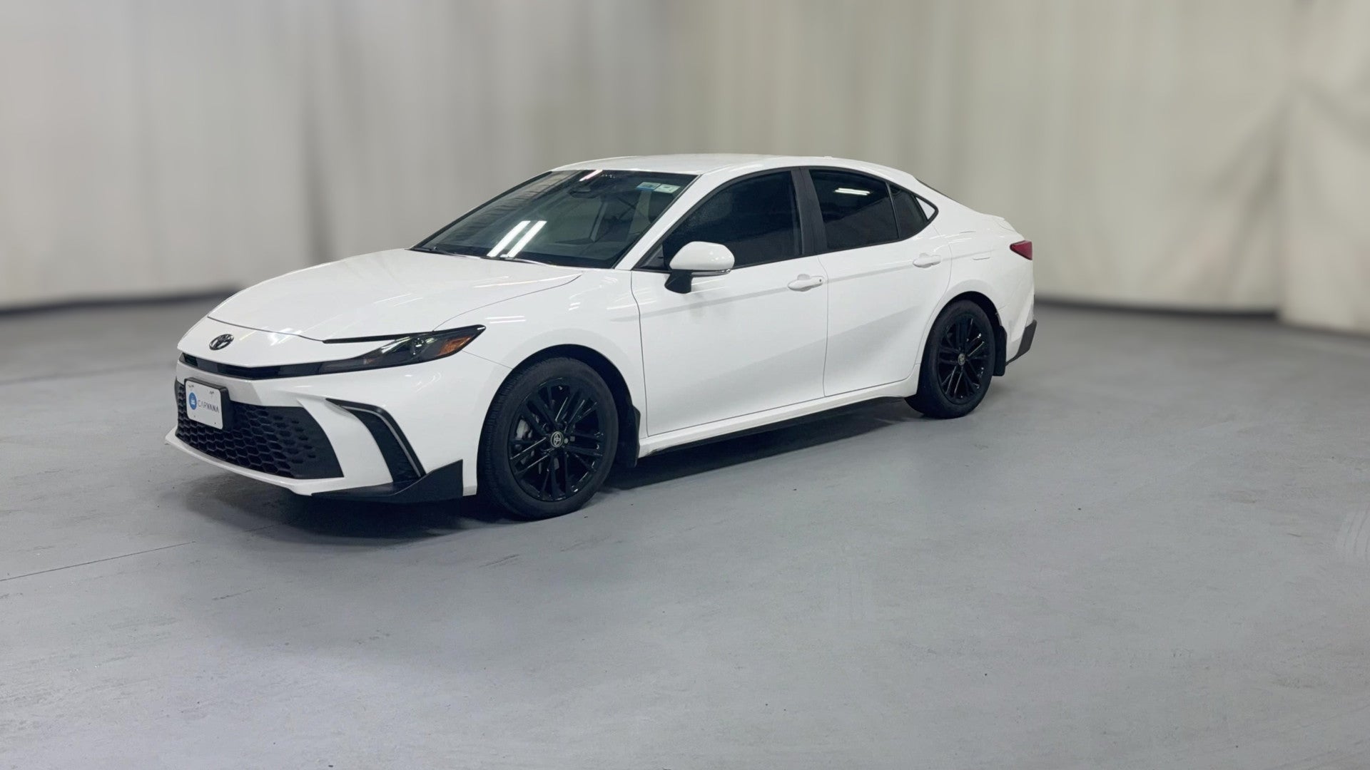 2025 Toyota Camry vehicle photo
