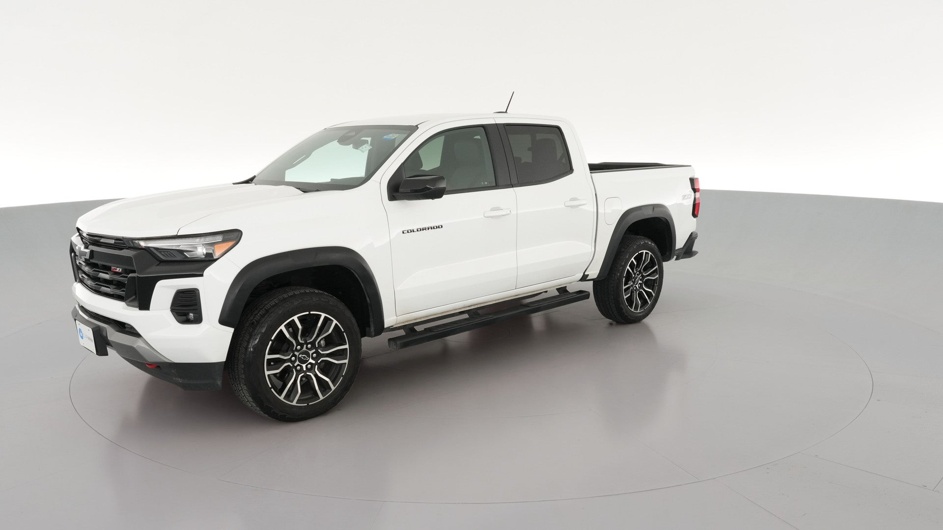 2024 Chevrolet Colorado Crew Cab vehicle photo